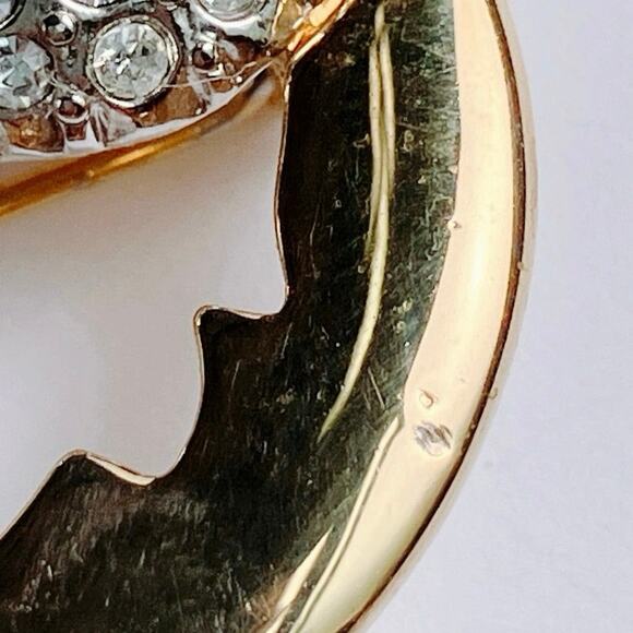 Rhinestone Cat on Crescent Moon Brooch Gold Tone Silver Tone Celestrial Jewelry - Picture 8 of 9